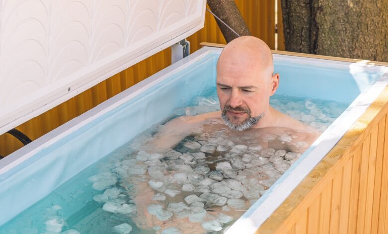 ice-baths:-a-chilling-trend-or-ancient-science?:-healthifyme