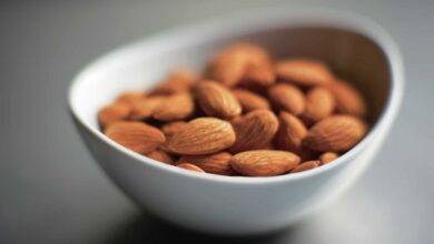 weight-management:-breaking-intermittent-fasting-with-nutritious-foods-like-almonds-–-blog-–-healthifyme